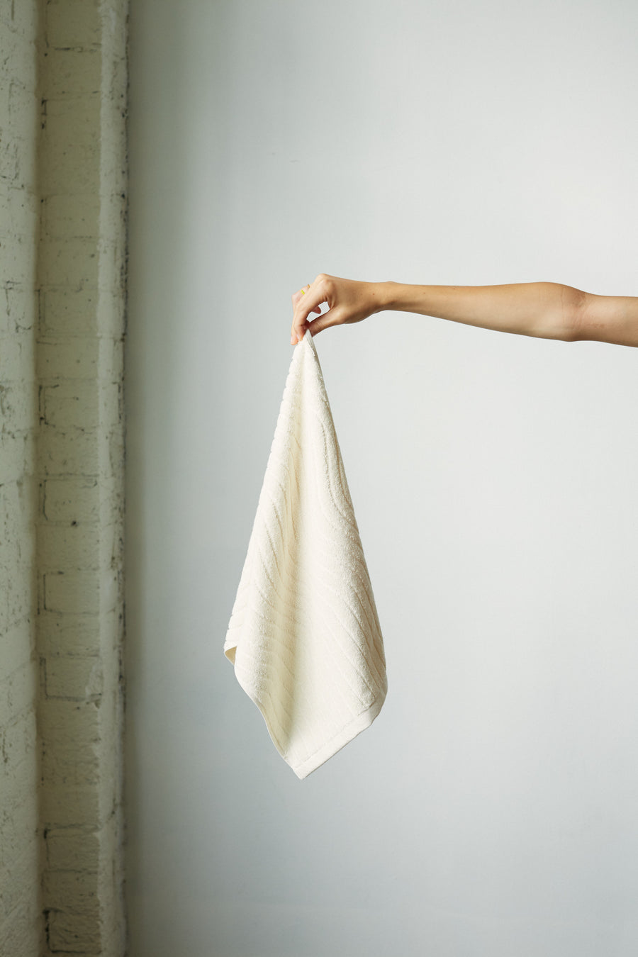 Virginia Hand Towel - Ivory